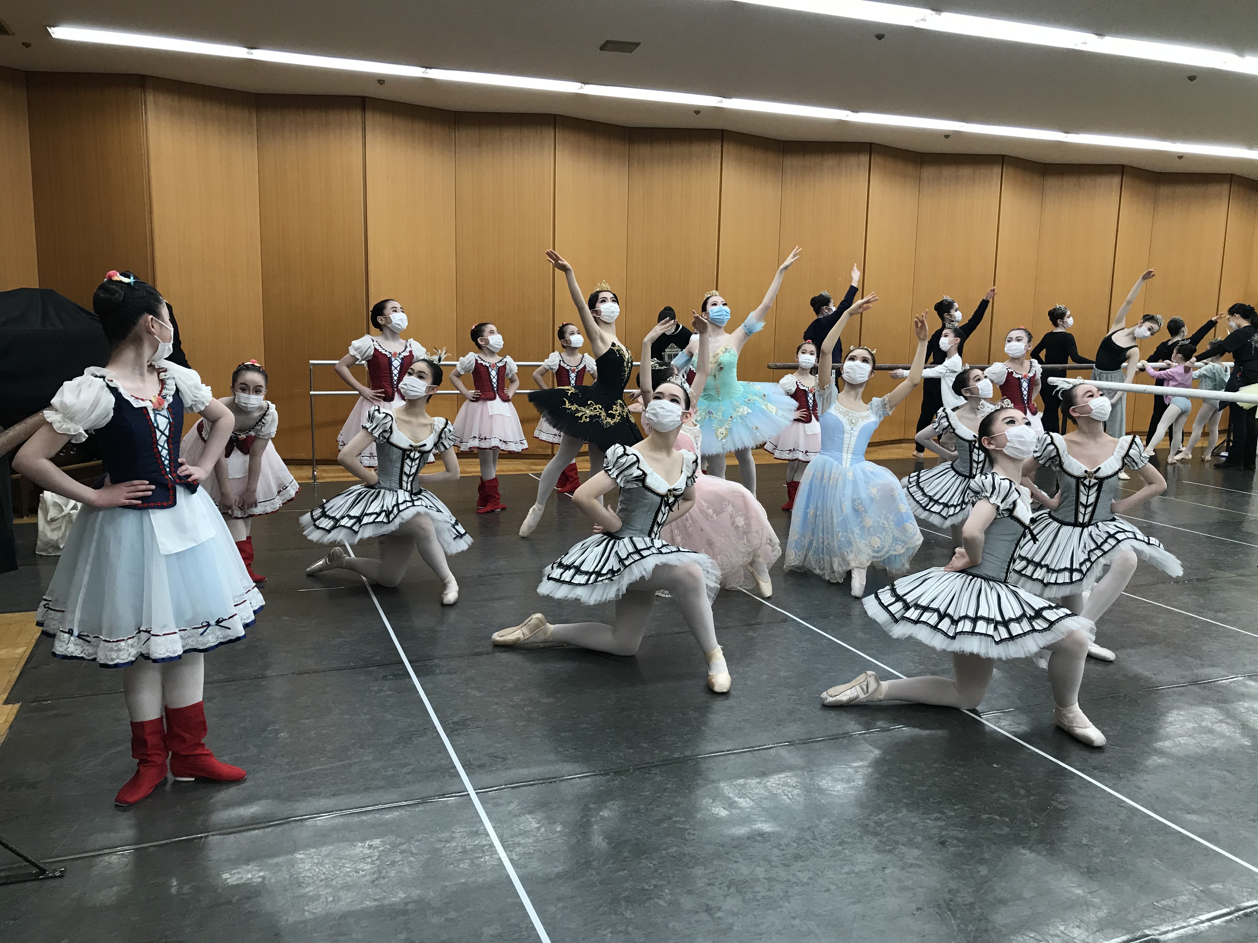 愛バレエスタジオ 松山バレエ学校 浦和支部 人にやさしく バレエにきびしく